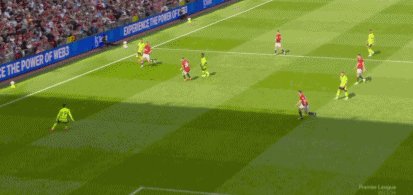 1715529345031091073.gif 【英超】哈弗茨助攻特罗萨尔,阿森纳1比0客胜曼联