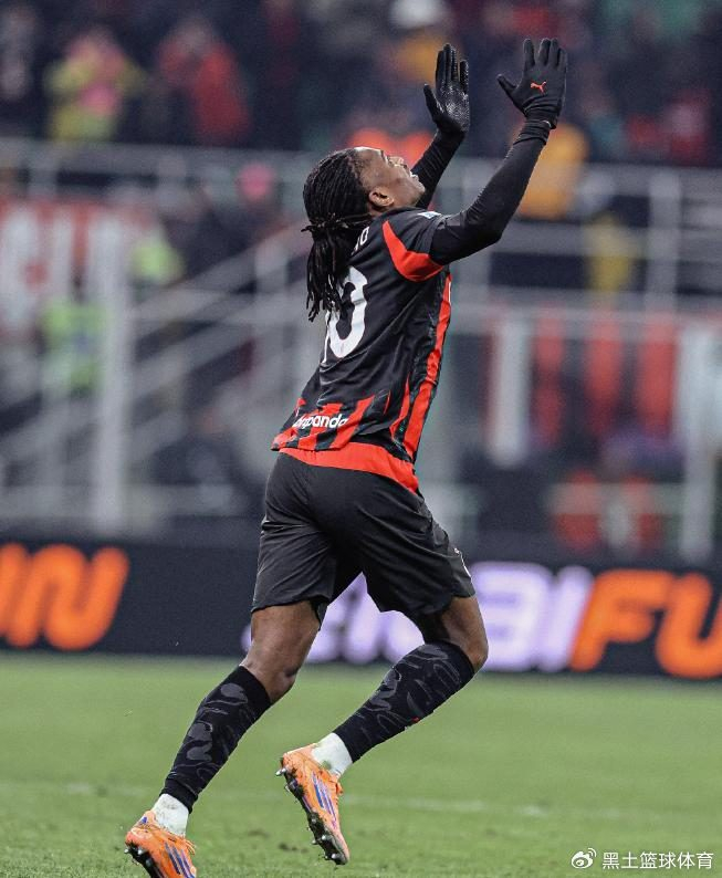 开云平台-时隔33年再造神迹！囧叔神换人新援一剑封喉，AC米兰1-0力克莱切|意甲|普利西奇|莱奥|阿莱格林|菲尔克鲁格_新浪体育_新浪新闻