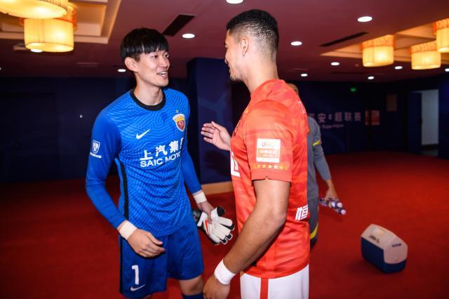 1661446109757045988.jpg 开云登录-蒋光太回国后苦练首秀有资本 海港或祭纯国足防线