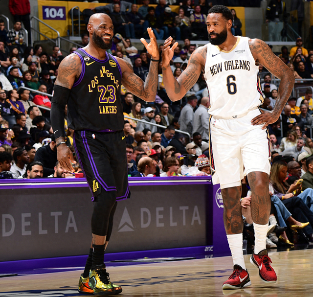 开云平台-轰21+7+7延续纪录！41岁勒布朗助湖人取三连胜 放弃刷分一幕显格局|詹姆斯|鹈鹕|东契奇|新奥尔良鹈鹕队|勒布朗-詹姆斯_新浪体育_新浪新闻