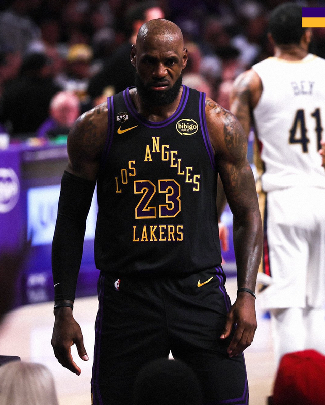 开云平台-轰21+7+7延续纪录！41岁勒布朗助湖人取三连胜 放弃刷分一幕显格局|詹姆斯|鹈鹕|东契奇|新奥尔良鹈鹕队|勒布朗-詹姆斯_新浪体育_新浪新闻