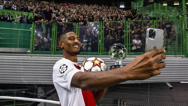 1634695603862099373.jpeg 开云平台-以攻代守难填渣防天坑 多特遭遇欧冠最惨痛失利