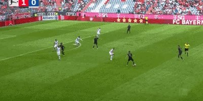 1631975507982072466.gif 【德甲】萨内传射莱万破门基米希双响 拜仁7比0波鸿