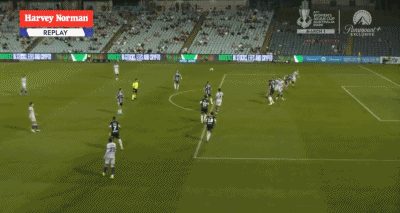 开云官网-麦克阿瑟FC2-2珀斯光荣,库尔托两次失误导致丢球