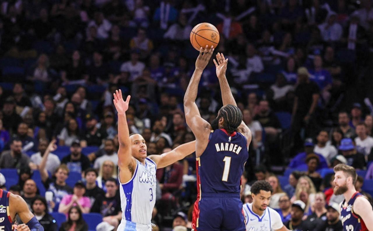 开云登录-可能是季后赛首轮的潜在对决，骑士客场不敌魔术