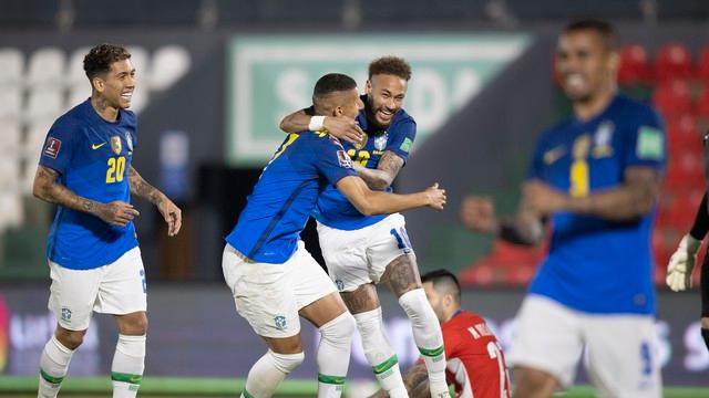 1623207172818063180.jpg 开云登录-2比0巴拉圭 6战全胜 6分优势 巴西世预赛一骑绝尘