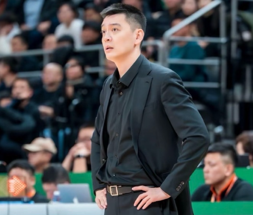 辽宁男篮辟谣！未收到杨鸣辞职申请，不能想走就走！