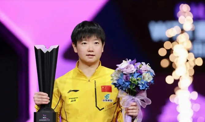 合作19个女单冠军,作为孙颖莎主管教练,邱贻可1年收入有多少?|体育局|国乒|奥运会|四川体育局|四川_新浪体育_新浪新闻